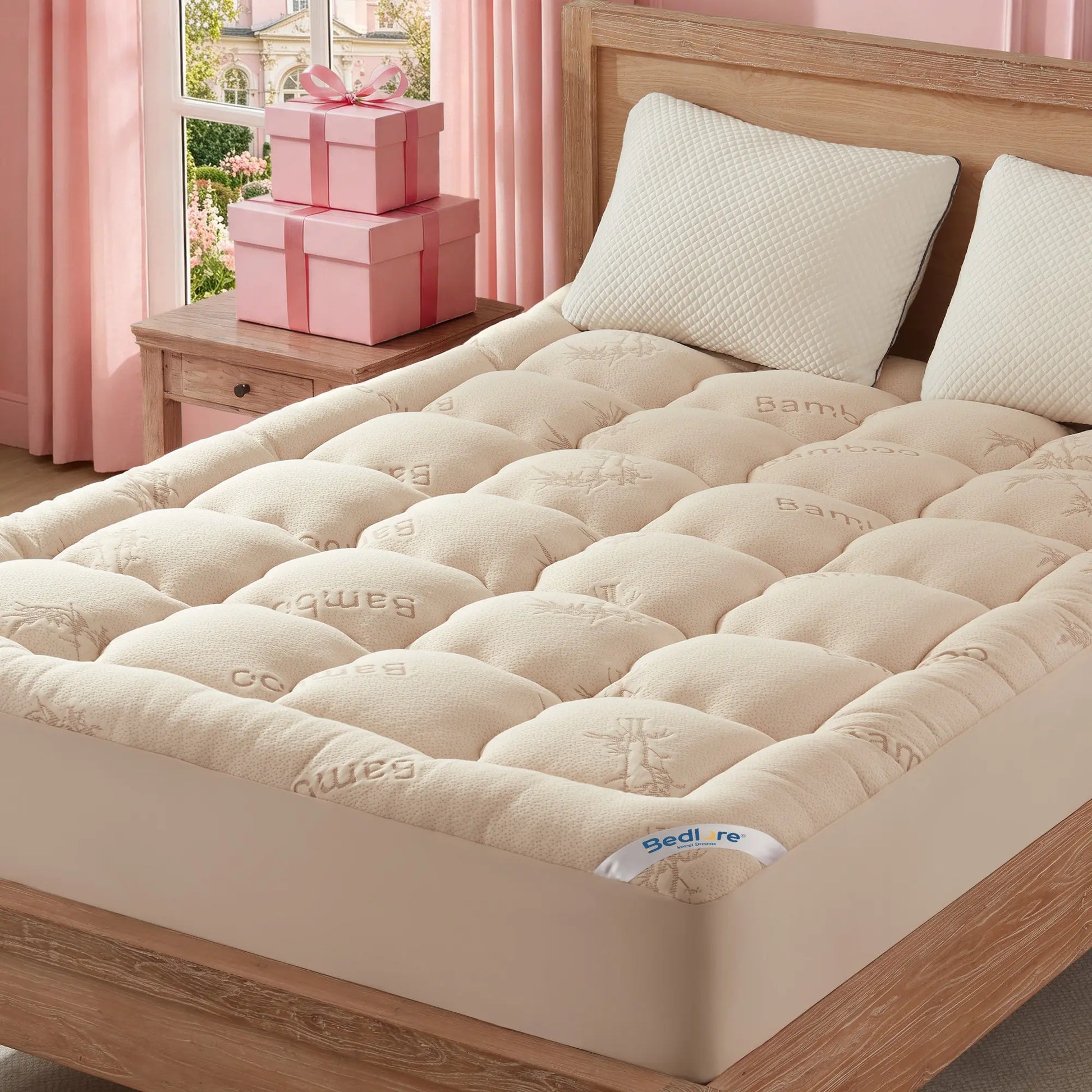 【Bedlore】Thick Fitted Sheet Mattress Pad, Fluffy Pillow Top Comfort Layer, Cooling & Soft Mattress Cover with Deep Pockets (Fits 6–18 Inch Mattresses), Ideal for Bedroom & Home Use Homeessentials